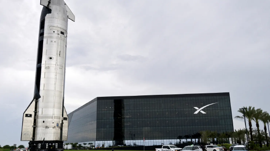 星舰试飞紧急中止，SpaceX 股价大跌，或将迎来六连阴行情